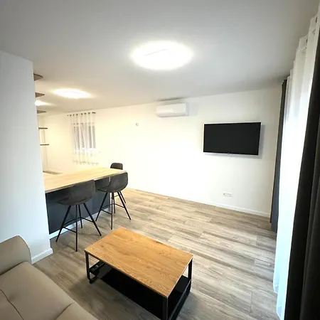 Srdarovic Apartment Drage