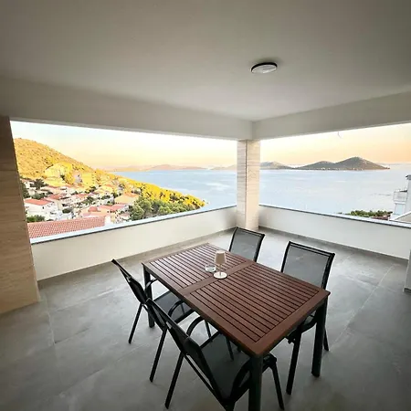 Apartment Srdarovic Drage