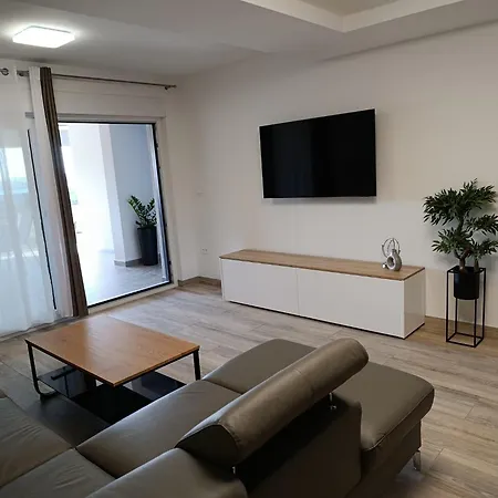 Apartment Srdarovic Drage