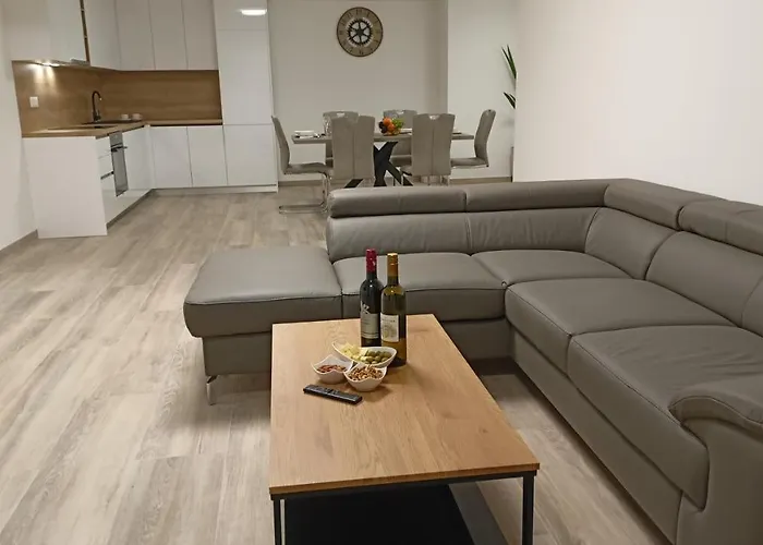 Apartament Srdarović