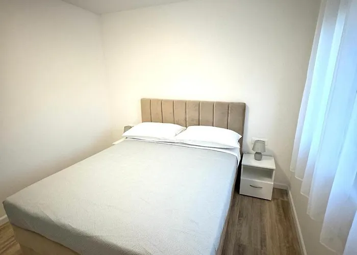 Apartament Srdarović Drage