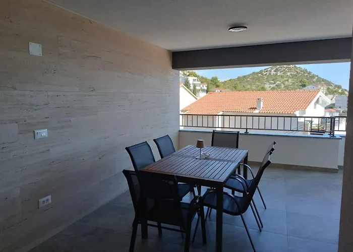 Srdarović Apartament Drage